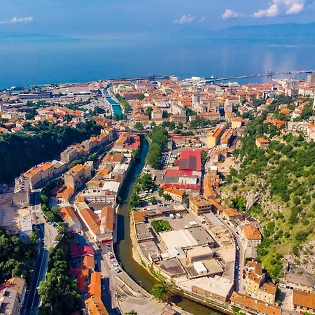 Vintasio Apartman *