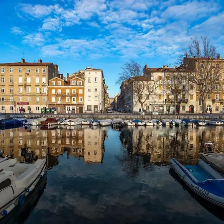 Vintasio Apartman Fiume