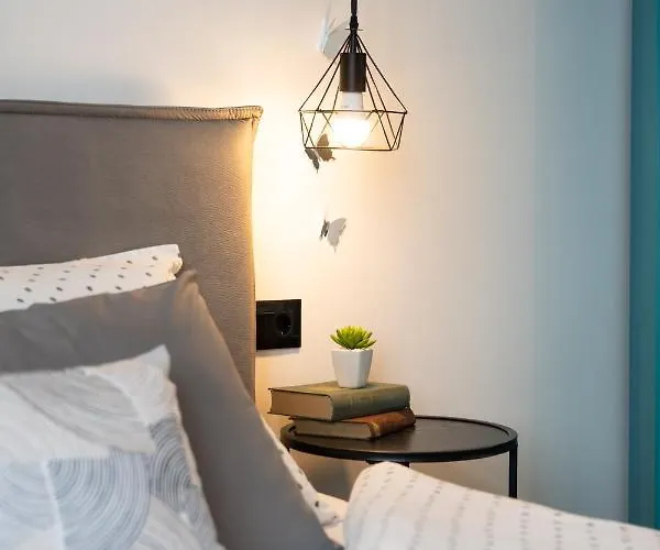 Vintasio Apartment *